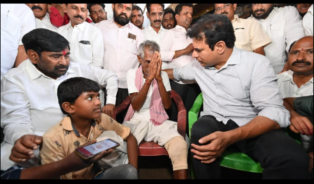 BRS Working President KT Rama Rao Meets Farmers Affected by Dry Spell in Nagarkurnool